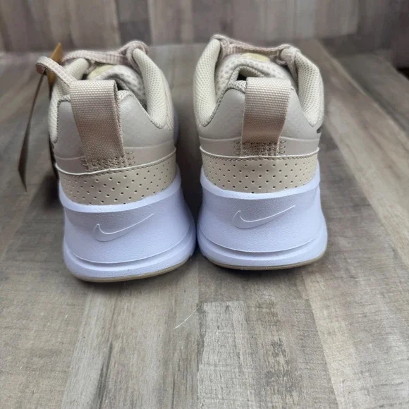 Nike Women's 8 Nike Air Max Nuaxis Sanddrift Grain HF1233-105 - Picture 5 of 9